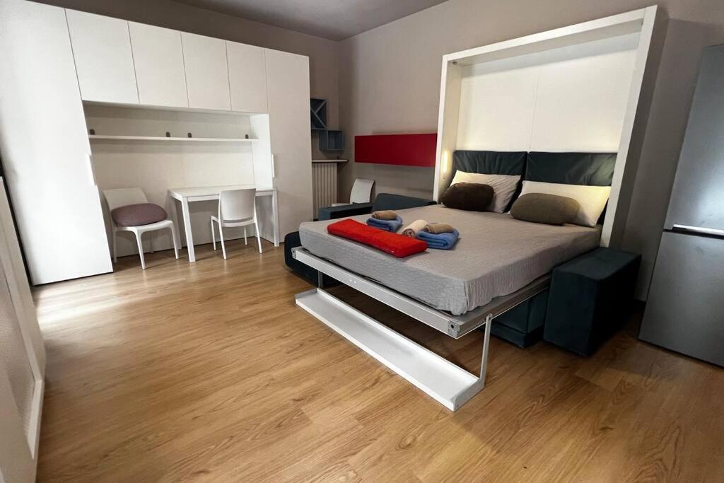 Urban House - Comfy Flat Navigli Milan Center Leilighet Eksteriør bilde